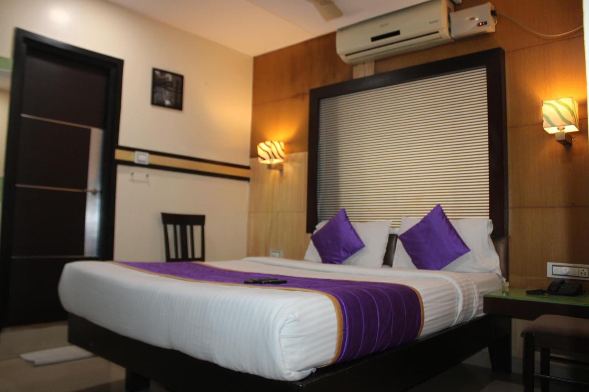Hotel Vp International Bangalore Exterior foto
